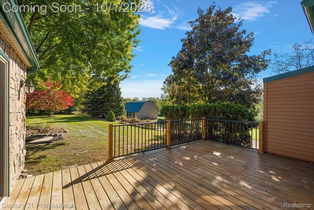 8380 Pine Knob Road, Independence Charter Township, MI 48348