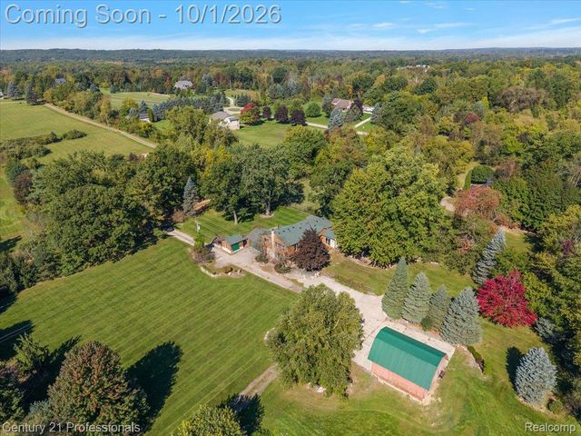 8380 Pine Knob Road, Independence Charter Township, MI 48348