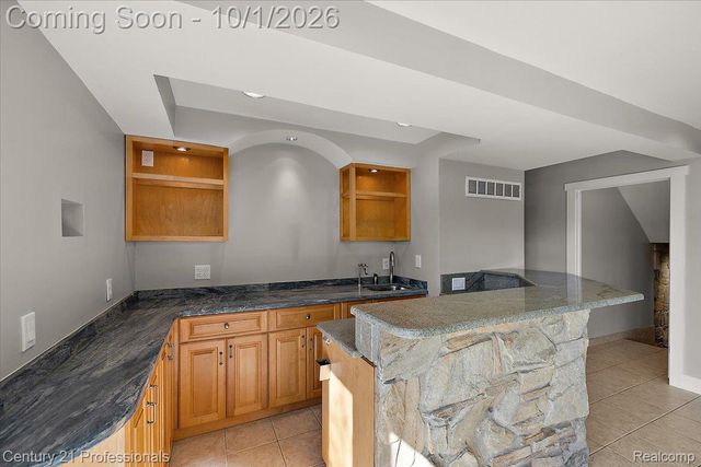 8380 Pine Knob Road, Independence Charter Township, MI 48348