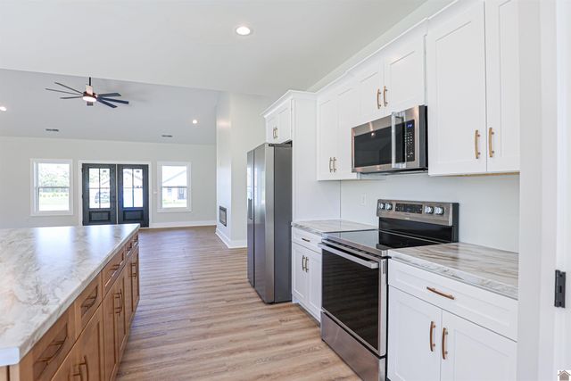 111 Ayly Estates Drive, Mayfield, KY 42066