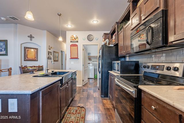 2000 S APACHE Road 16, Buckeye, AZ 85326