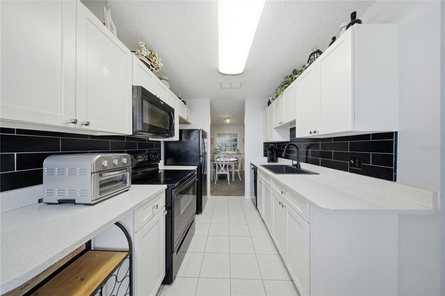 2079 WATERLEAF STREET, Orlando, FL 32837