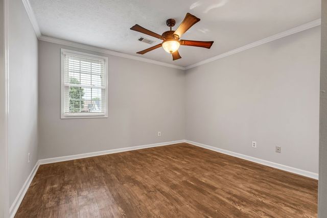 430 Walton Ferry Rd Apt 1700, Hendersonville, TN 37075