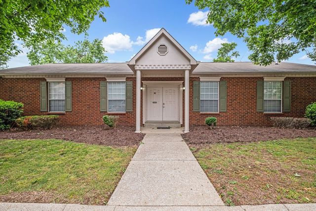 430 Walton Ferry Rd Apt 1700, Hendersonville, TN 37075
