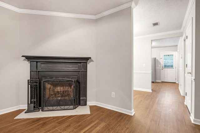 430 Walton Ferry Rd Apt 1700, Hendersonville, TN 37075