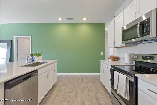 875 Dockside Drive SW, Palm Bay, FL 32908