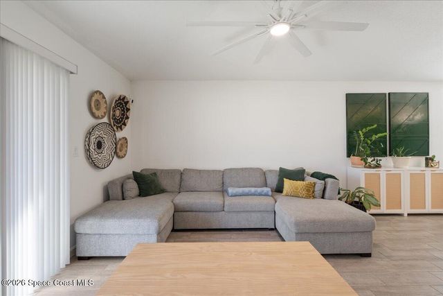 875 Dockside Drive SW, Palm Bay, FL 32908