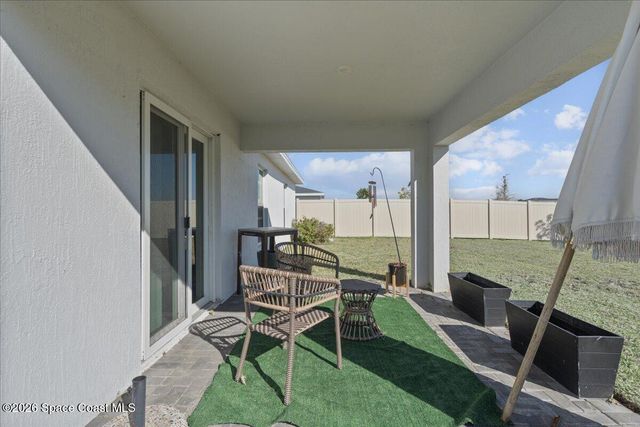 875 Dockside Drive SW, Palm Bay, FL 32908