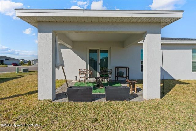 875 Dockside Drive SW, Palm Bay, FL 32908