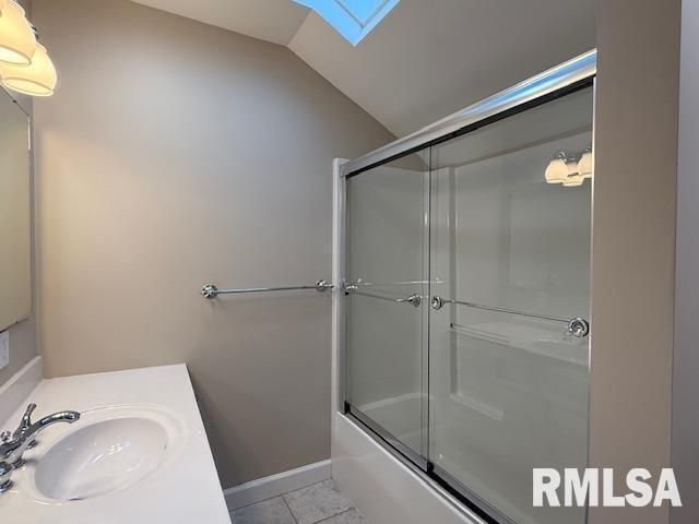 16429 N Hawthorne Hills Drive, Mt Vernon, IL 62864