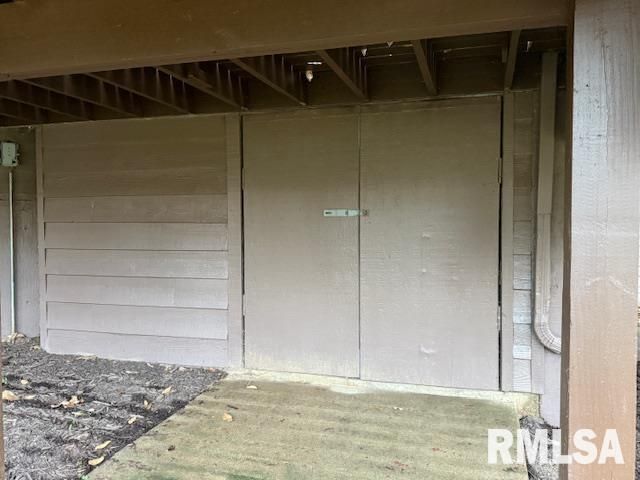 16429 N Hawthorne Hills Drive, Mt Vernon, IL 62864