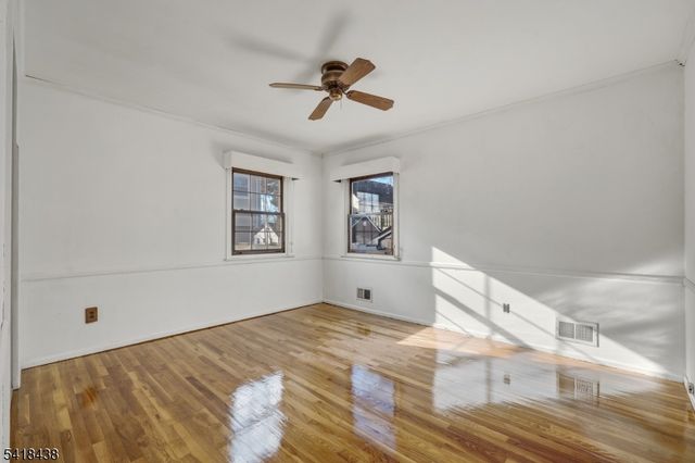 2240 Murray Ave, South Plainfield Boro, NJ 07080