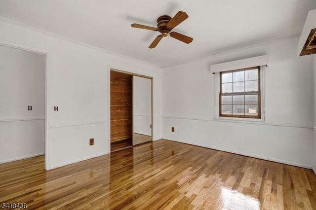 2240 Murray Ave, South Plainfield Boro, NJ 07080