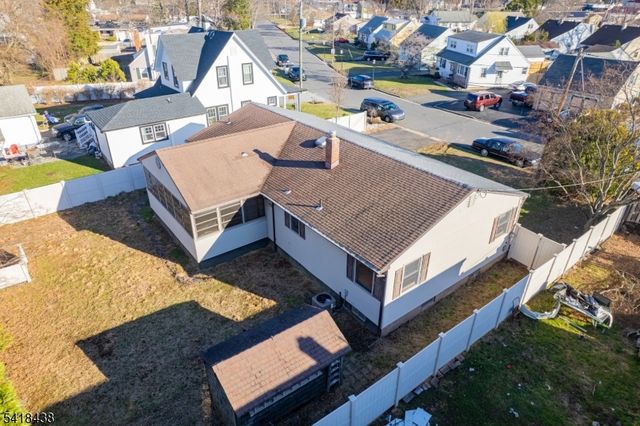 2240 Murray Ave, South Plainfield Boro, NJ 07080