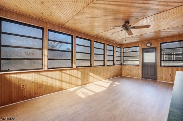 2240 Murray Ave, South Plainfield Boro, NJ 07080