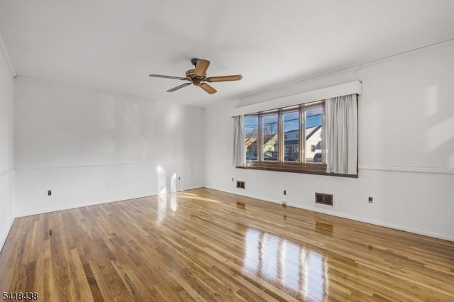 2240 Murray Ave, South Plainfield Boro, NJ 07080