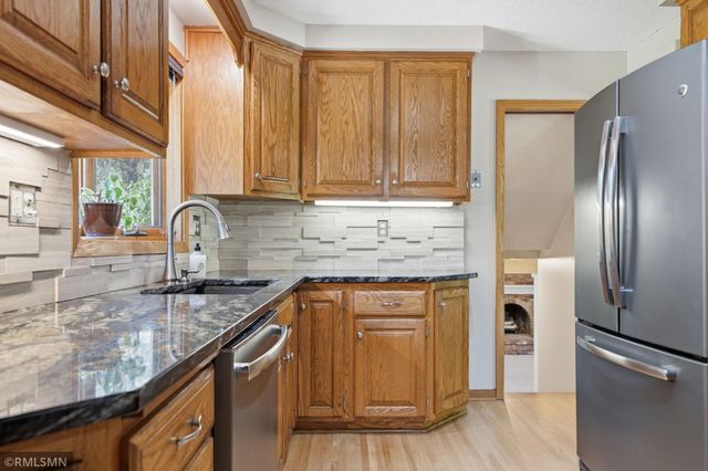 8942 York Road S, Bloomington, MN 55431