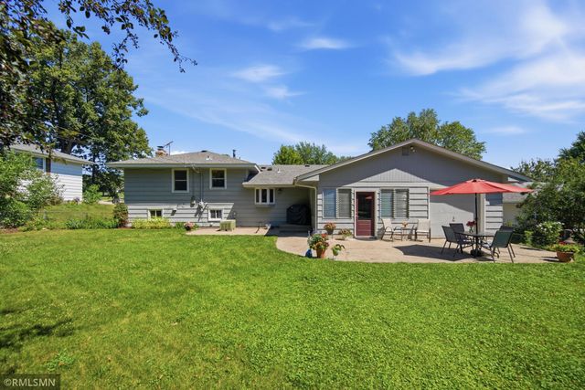 8942 York Road S, Bloomington, MN 55431