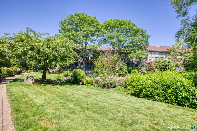 1465 East Putnam Avenue 327, Greenwich, CT 06870