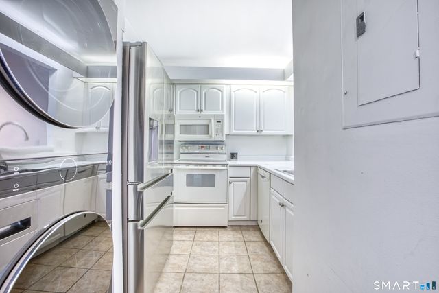 1465 East Putnam Avenue 327, Greenwich, CT 06870