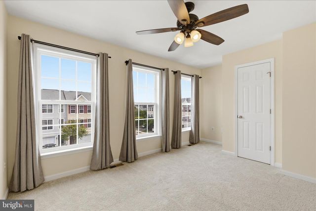 15704 JOHN DISKIN CIR, Woodbridge, VA 22191