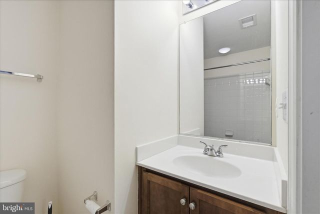 15704 JOHN DISKIN CIR, Woodbridge, VA 22191