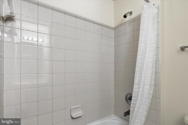 15704 JOHN DISKIN CIR, Woodbridge, VA 22191