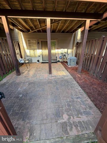 15704 JOHN DISKIN CIR, Woodbridge, VA 22191