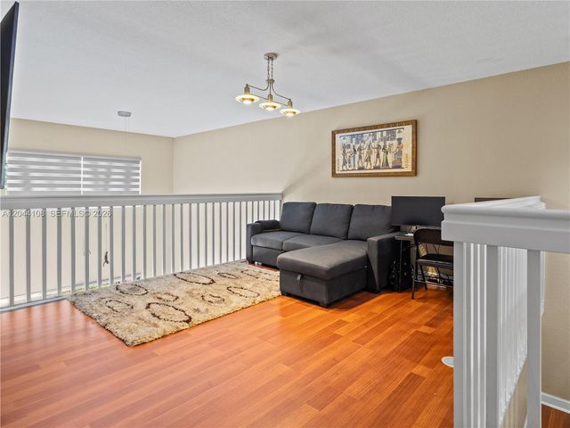 7086 NW 116th Court, Doral, FL 33178