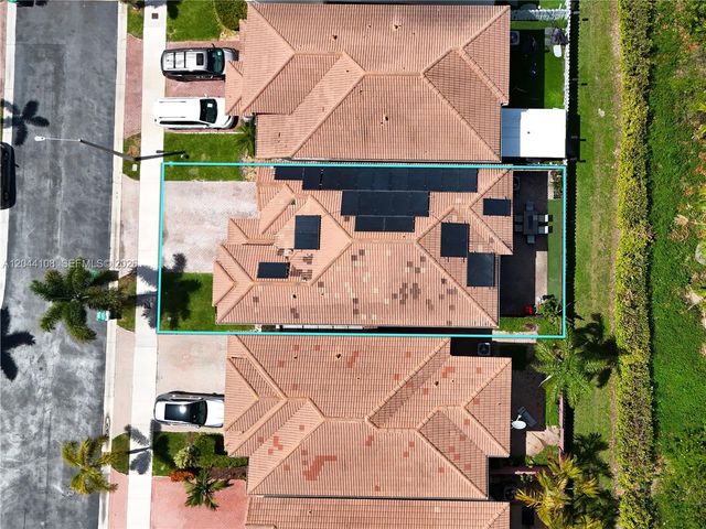 7086 NW 116th Court, Doral, FL 33178