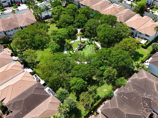 7086 NW 116th Court, Doral, FL 33178