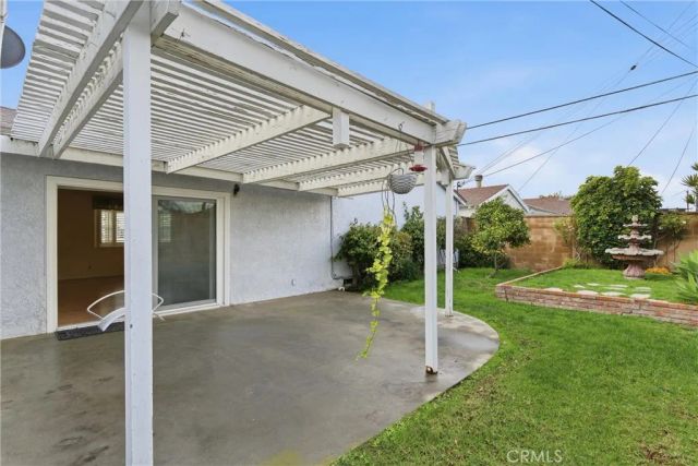 14725 La Capelle, La Mirada, CA 90638