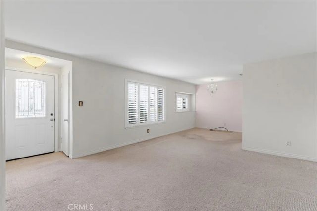 14725 La Capelle, La Mirada, CA 90638
