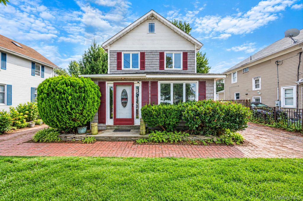 66 Norton Street, Patchogue, NY 11772
