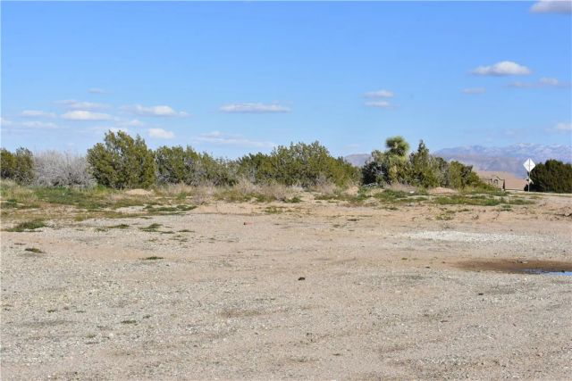 0 Escondido Ave, Hesperia, CA 92344