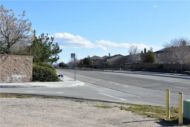 0 Escondido Ave, Hesperia, CA 92344