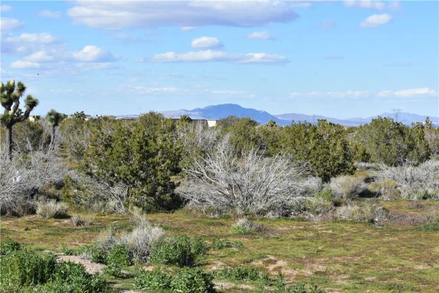 0 Escondido Ave, Hesperia, CA 92344