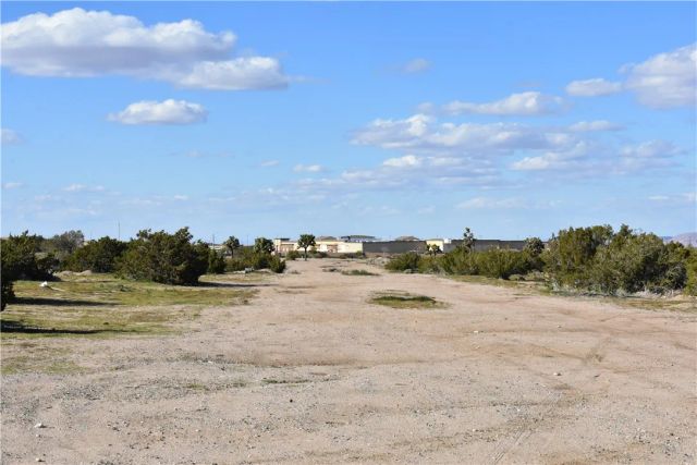 0 Escondido Ave, Hesperia, CA 92344