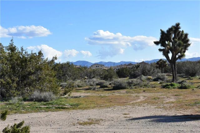 0 Escondido Ave, Hesperia, CA 92344