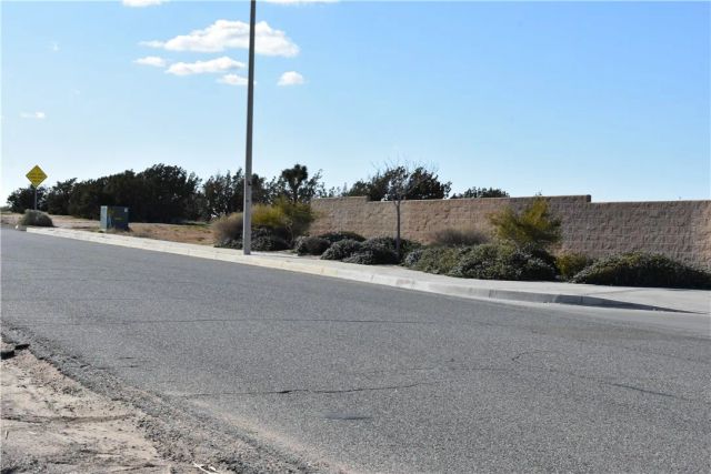 0 Escondido Ave, Hesperia, CA 92344