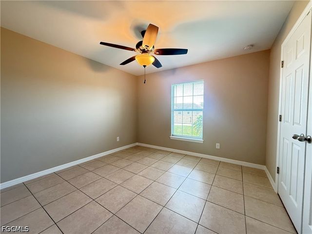 1727 NW 15th ST, Cape Coral, FL 33993