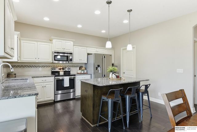 7728 N 159th Street, Bennington, NE 68007