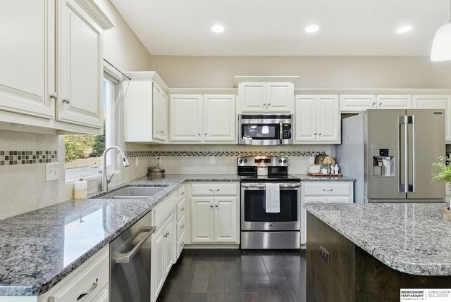 7728 N 159th Street, Bennington, NE 68007
