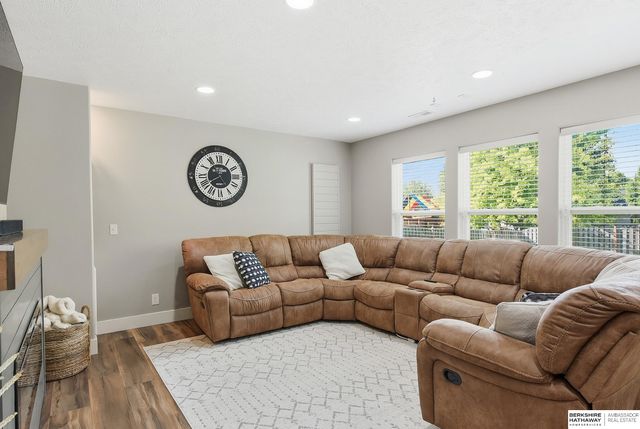 7728 N 159th Street, Bennington, NE 68007