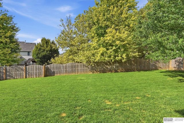 7728 N 159th Street, Bennington, NE 68007