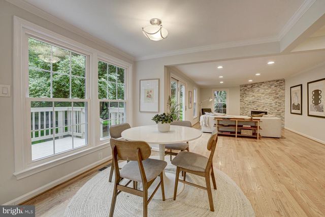 7 OLD CREEK CT, Potomac, MD 20854
