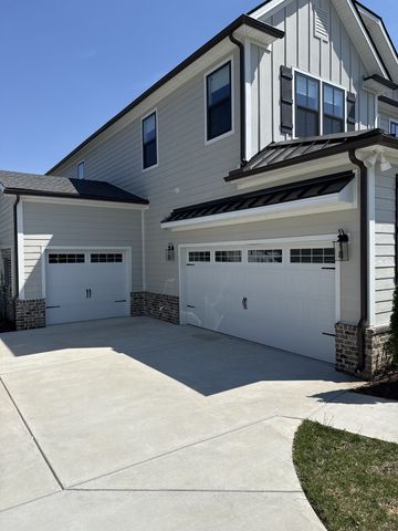 7435 Atwater Cir, Fairview, TN 37062