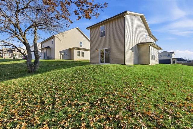 705 Mahogany Court, Warrensburg, MO 64093