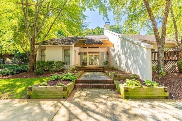 1212 Old Hammond Chase, Atlanta, GA 30350