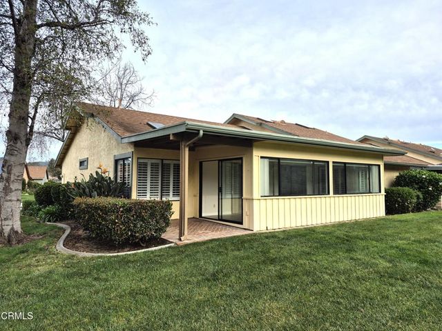 42036 Village 42, Camarillo, CA 93012
